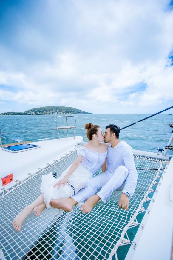 Hoa hậu Bùi Thị Hà, sao việt