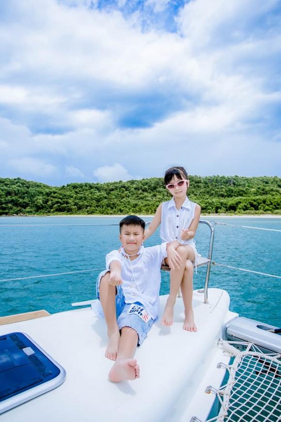 Hoa hậu Bùi Thị Hà, sao việt