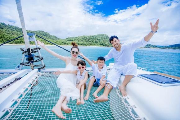 Hoa hậu Bùi Thị Hà, sao việt