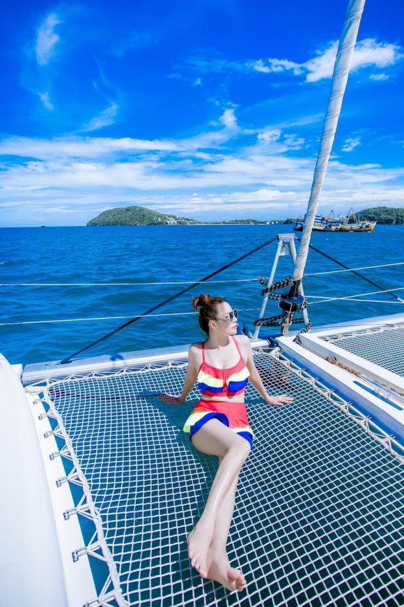 Hoa hậu bùi thị hà, sao việt