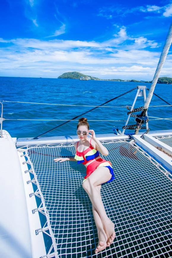 Hoa hậu bùi thị hà, sao việt