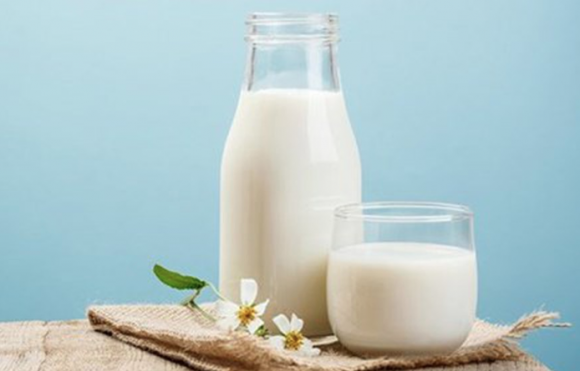 nước không nên uống buổi tối, không uống nước buổi tối, loại nước tránh uống ban đêm