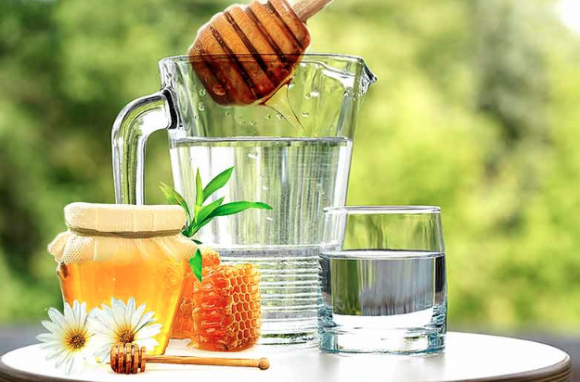 nước không nên uống buổi tối, không uống nước buổi tối, loại nước tránh uống ban đêm