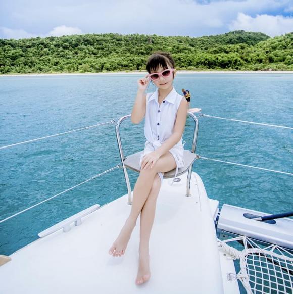 hoa hậu bùi thị hà, giới trẻ, con hoa hậu bùi thị hà