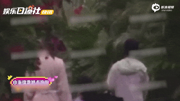 Cùng có 'đám cưới cổ tích', Lưu Thi Thi được chồng lo đưa đón con mỗi ngày, Angelababy một mình đưa con đi chơi từ năm này qua năm khác 2 angelababy, huỳnh hiểu minh, lưu thi thi