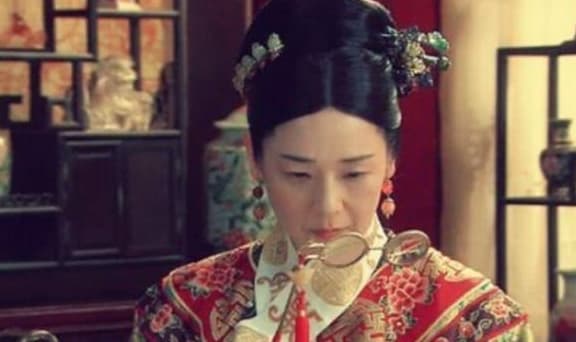 ngậm nước, từ hi, từ hi thái hậu, đi vệ sinh