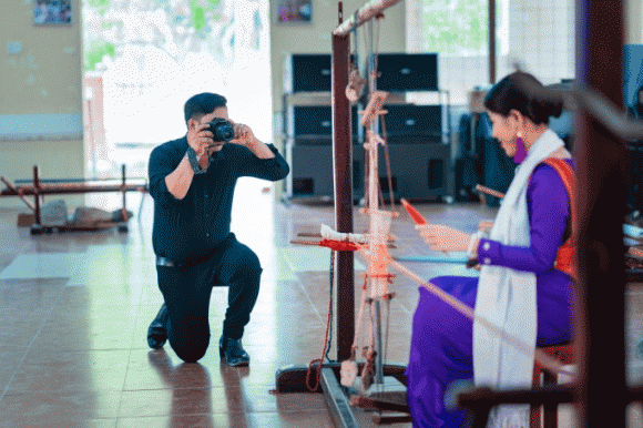 Lê Quốc Kháng, Chuyện tình La Lan