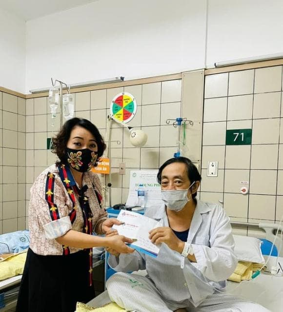 Nghệ sĩ Giang Còi, Bệnh nặng, Sao Việt
