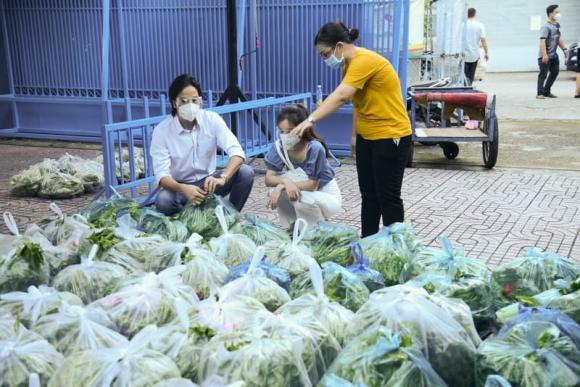 Đoàn Minh Tài, Sunny Đan Ngọc, sao việt, từ thiện