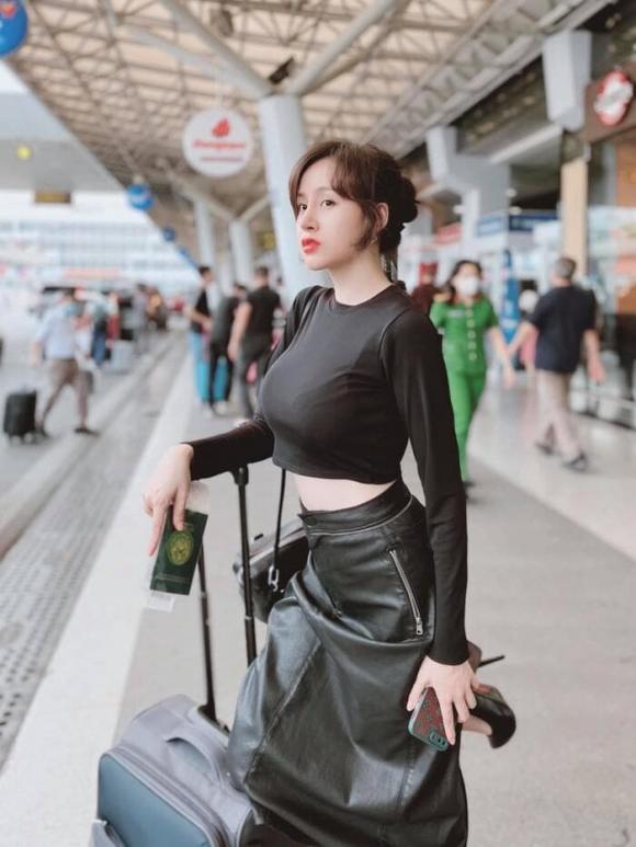 bà Tưng, Lê Thị Huyền Anh, hot girl, sao Việt