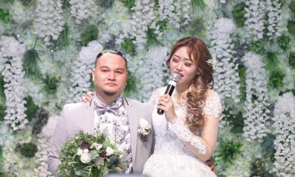 đám cưới hai cô dâu, đám cưới hai cô dâu ở Indonesia, cô dâu bảo chú rể cưới luôn tình cũ