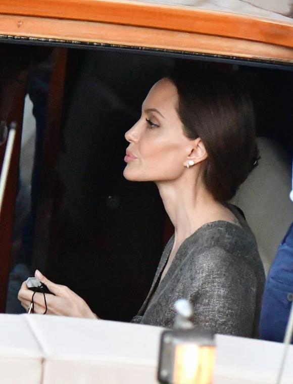 Angelina Jolie, Brad Pitt, sao hollywood