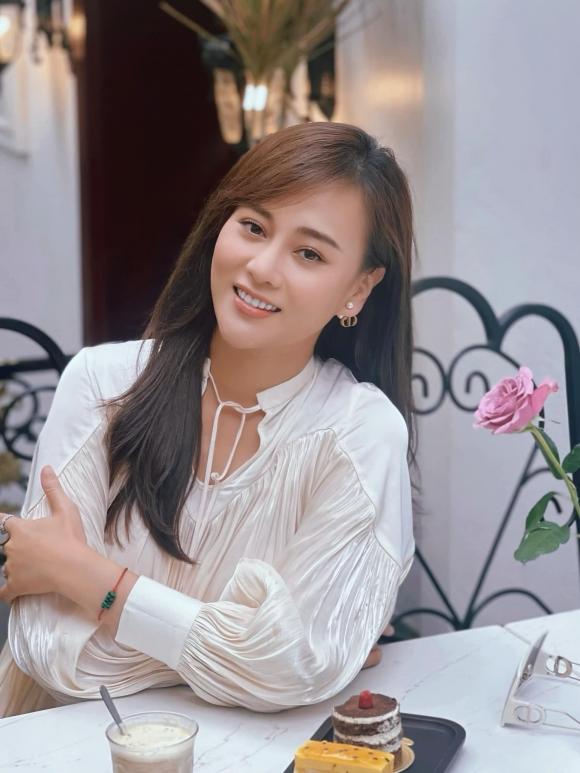 Phươn Oanh, diễn viên Phương Oanh, sao Việt