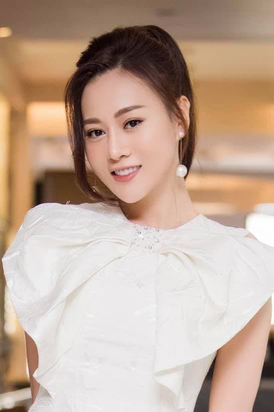 Phươn Oanh, diễn viên Phương Oanh, sao Việt