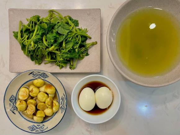 stylist Pông Chuẩn, Tùng Min, sao Việt nấu cơm