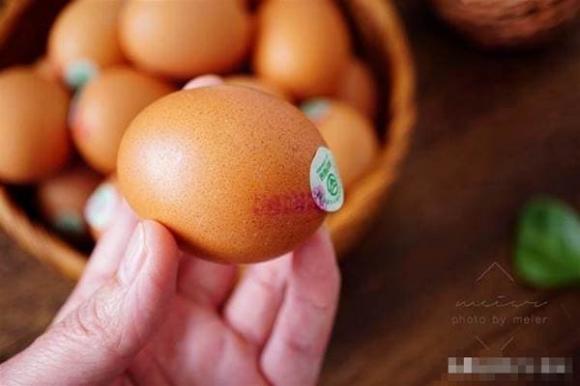 Không cần cho trứng vào tủ lạnh? Người buôn trứng dạy 'hai mánh mới' để trứng được nửa năm, đơn giản và rất thiết thực