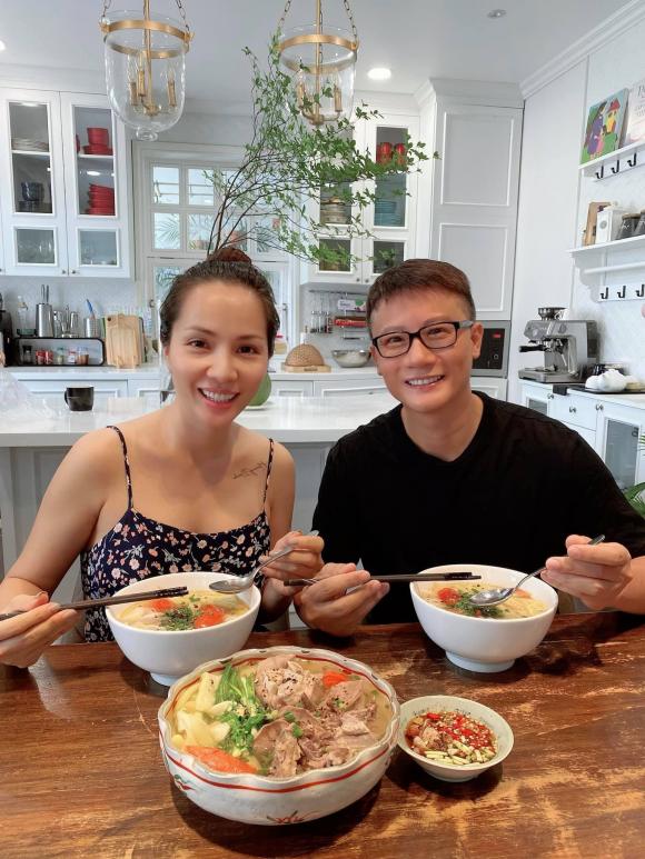 Đoàn Thanh Thảo, vợ Hoàng Bách, sao Việt nấu ăn