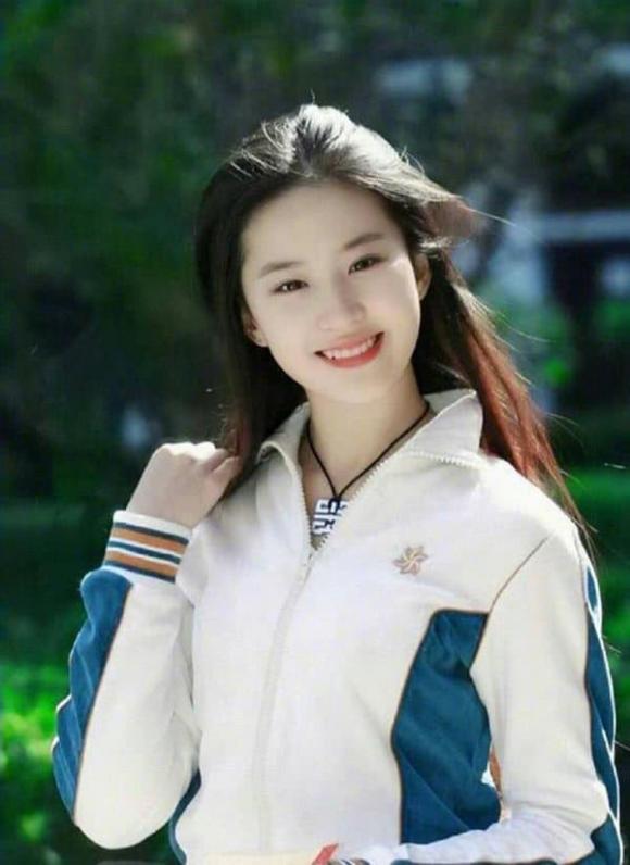 Lưu Diệc Phi, sao Hoa ngữ