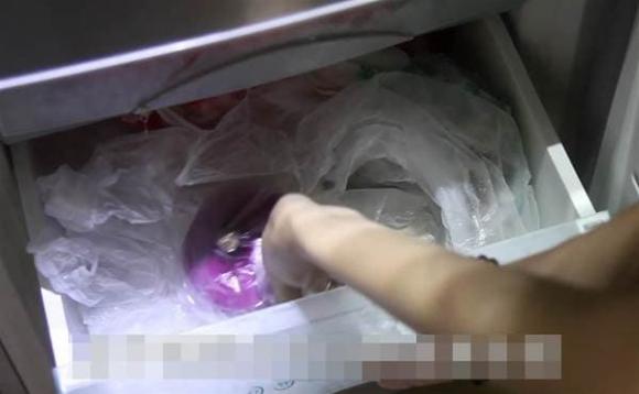 hành tây, mẹo cắt hành không cay, mẹo hay, không bị chảy nước mắt khi cắt hành tây