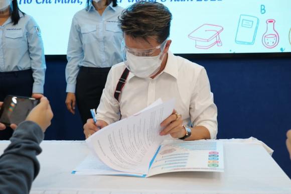 ca sĩ Đàm Vĩnh Hưng, sao Việt
