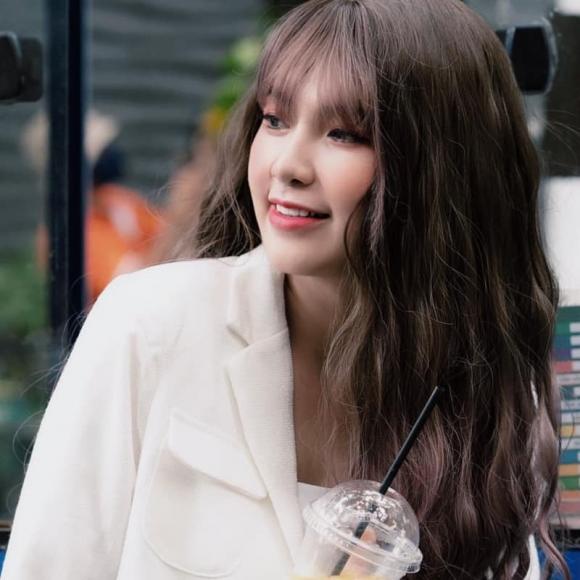 Tiktoker Oanh Nguyễn, tuyệt chiêu giữ dáng