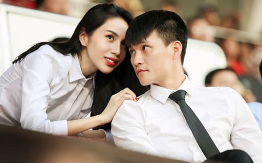 danh thủ Công Vinh, ca sĩ Thủy Tiên, sao Việt
