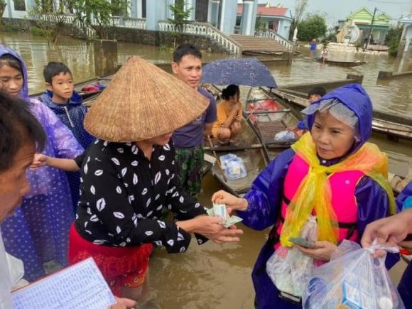 MC Trấn Thành, Sao Việt, Mẹ Hồ Ngọc Hà, Hồ Ngọc Hà, Từ thiện