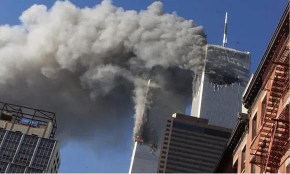 Vụ khủng bố 11/9, không tặc, đâm máy bay vào tòa tháp đôi, nước Mỹ