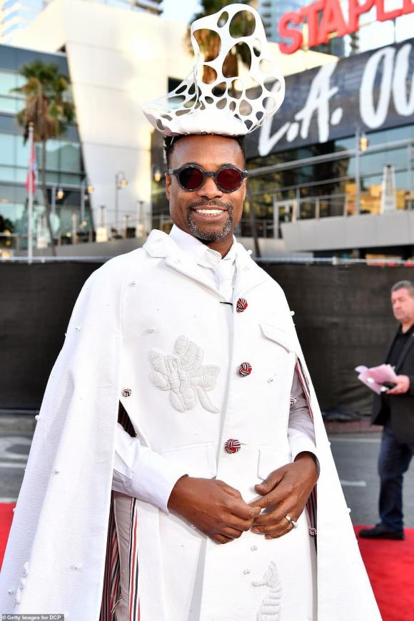 Billy Porter, thảm đỏ Emmys 2021, sao âu mỹ