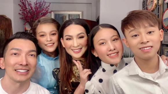 ca sĩ Phi Nhung, con gái ca sĩ Phi Nhung, sao Việt