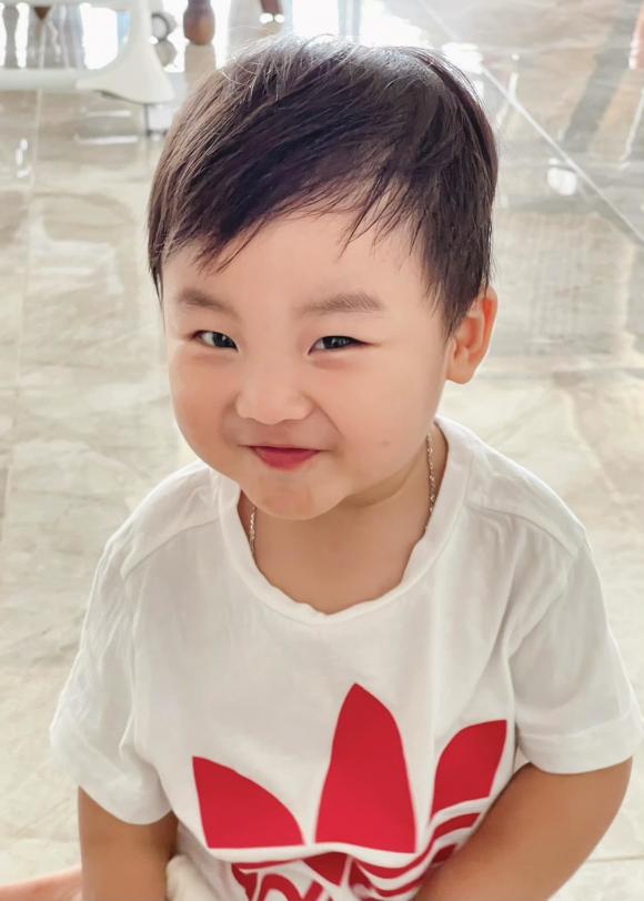 hoà minzy, bé bo, sao việt