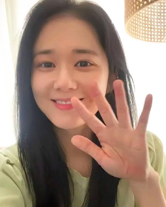 jang nara, jung yong hwa, nhan sắc jang nara