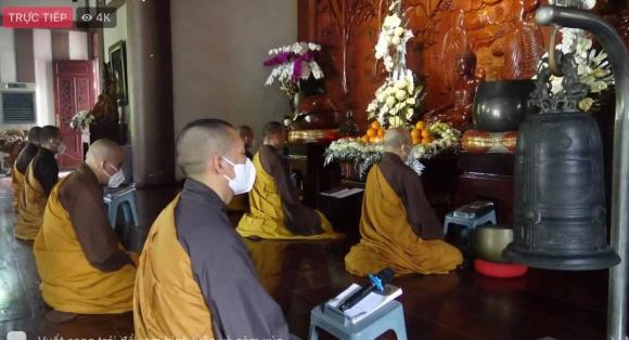 Phi Nhung, Sao Việt, Buổi lễ cầu siêu