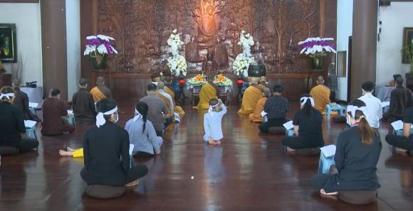 Phi Nhung, Sao Việt, Buổi lễ cầu siêu
