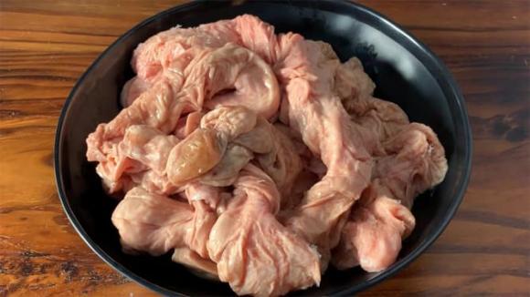 ruột già, lòng lợn, ruột chiên, dạy nấu ăn, mẹo nấu ăn