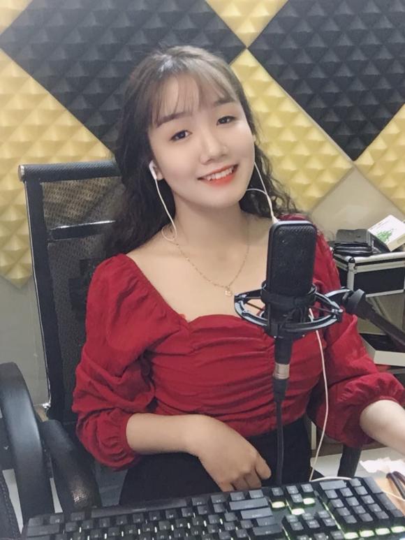 linh-em-2610 (1).jpg 0 Linh Em, cô gái cover triệu view, giới trẻ, thanh niên