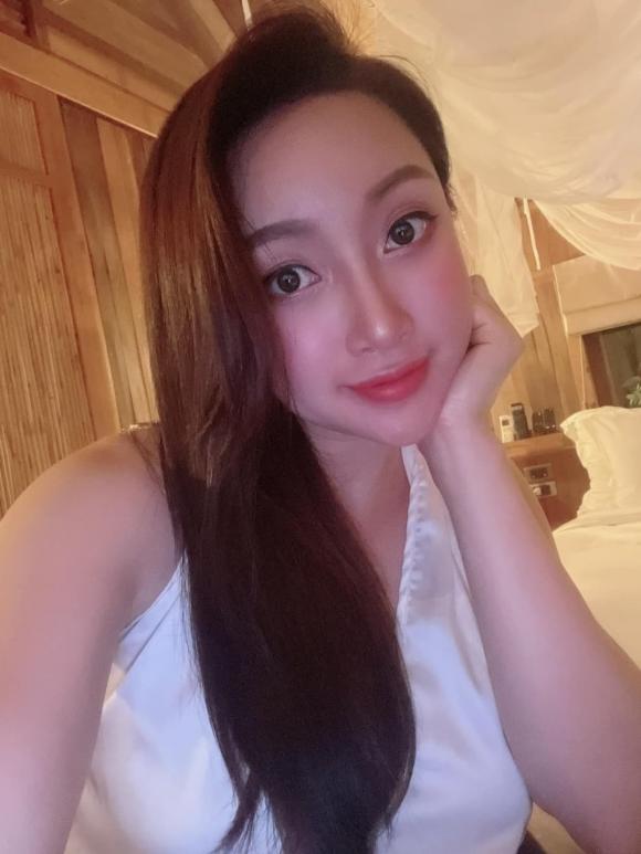 Lý Thùy Chang, Chi Bảo, Nam diễn viên, Vợ bầu
