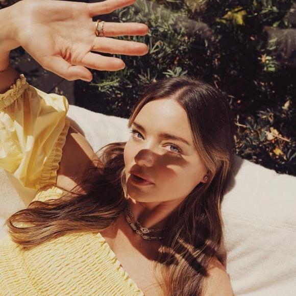 miranda kerr, evan spiegel, chồng tỷ phú, halloween, sao 