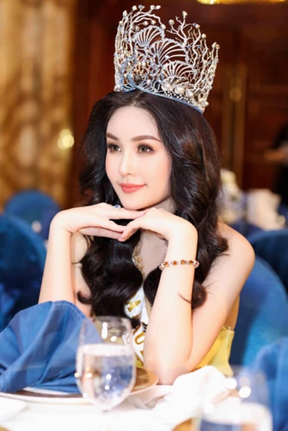 Hoa hậu Đại dương Đặng Thu Thảo, Hoa hậu Lê Âu Ngân Anh, sao Việt