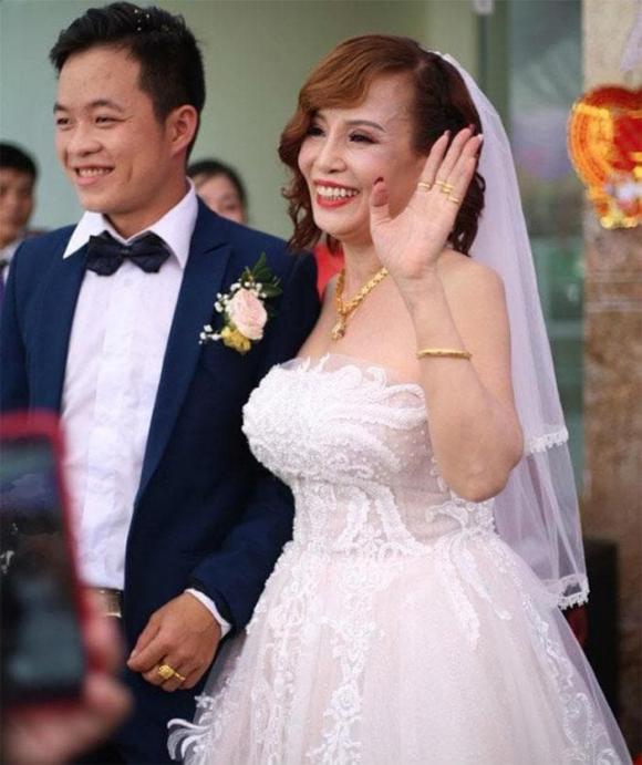 Cô dâu 62 tuổi, Thu Sao, cặp đôi lệch tuổi 