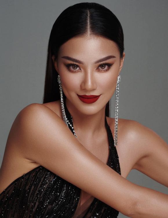 Vừa tung bộ ảnh đầy thần thái, Kim Duyên đã được dự đoán lọt vào top 5 Miss Universe 2021