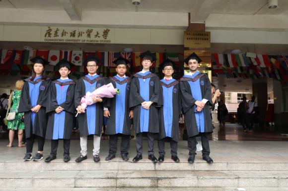 CEO Lê Hải Linh, khởi nghiệp, nhập hàng trung quốc