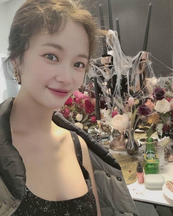 hwang jung eum, tòa nhà, bất động sản, sao hàn 