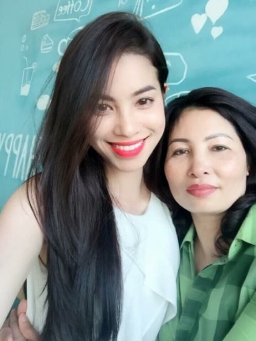 Hoa hậu Phạm Hương, mẹ của Hoa hậu Phạm Hương, sao Việt
