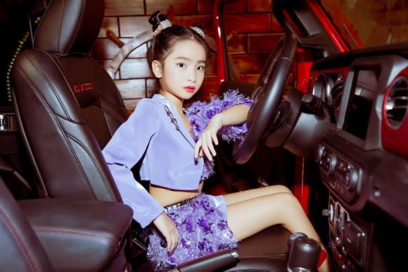 Con gái Hoa hậu Bùi Thị Hà, Ruby, giới trẻ