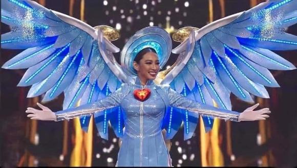 Thùy Tiên tung cánh trên sân khấu Miss Grand International