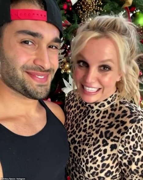 Britney Spears, Sam Asghari, bạn trai britney spears