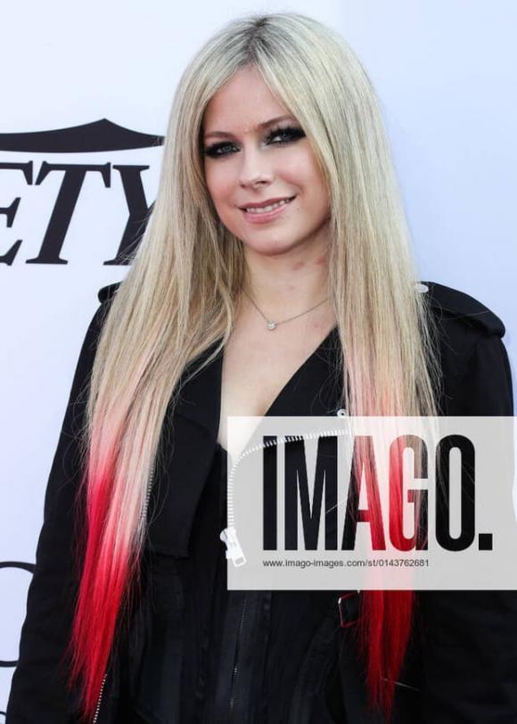 Avril Lavigne, thảm đỏ hollywood, ca sĩ âu mỹ