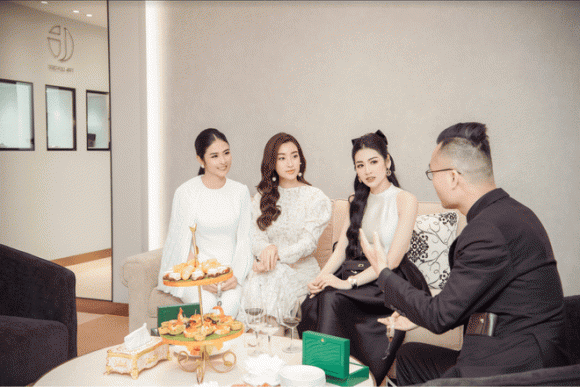 Joolux Signature, hàng hiệu cao cấp, sao việt