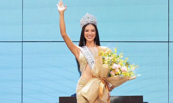 Miss Universe, Kim Duyên, áo bà ba